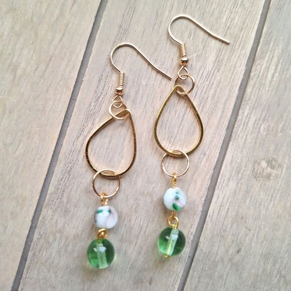 Gold Tone Tear Drop Green Dangle Earrings Long Boho Gifts Lampwork Floral Fairy - Picture 1 of 4